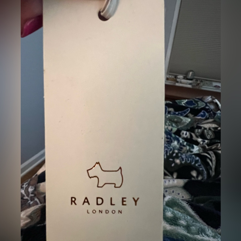 100% Navy RADLEY handbag - Picture 7 of 8